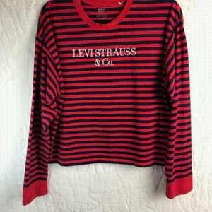 Levi's  - Long Sleeved T-shirt Size S